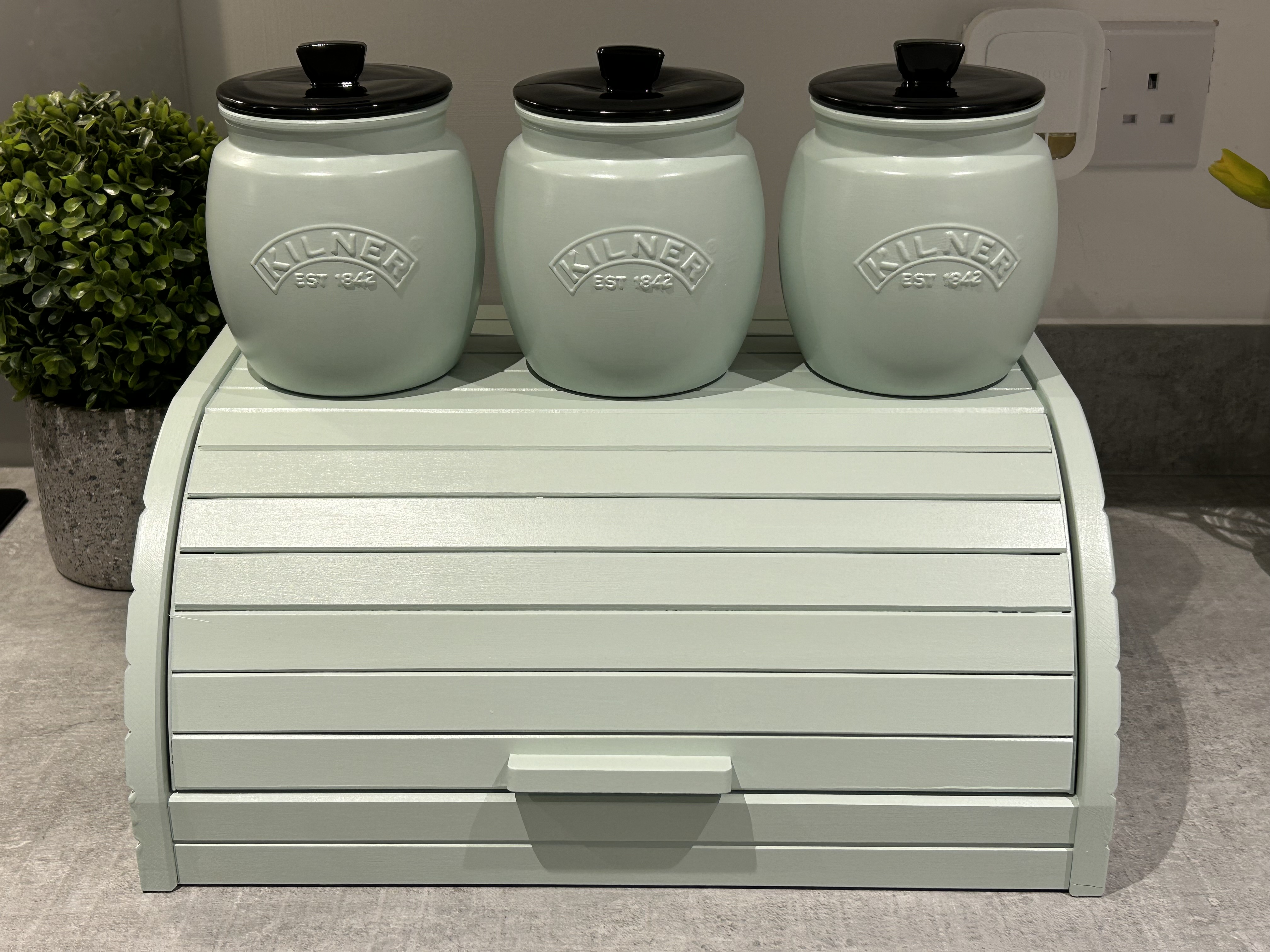 Light pastel Green Tea Coffee Sugar Canisters Set with Bread bin